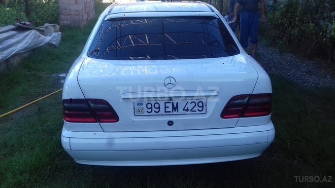 Mercedes  1999, 250,000 km - 0.2 l - Sabirabad