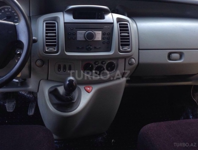Opel Vivaro 2007, 285,000 km - 2.0 l - Gəncə