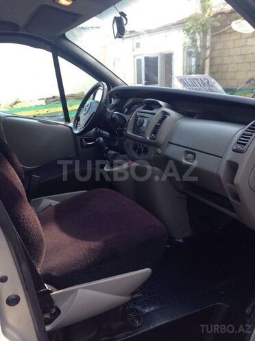 Opel Vivaro 2007, 285,000 km - 2.0 l - Gəncə
