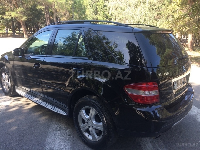 Mercedes ML 350 2006, 121,900 km - 3.5 l - Sumqayıt