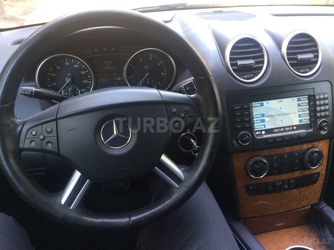 Mercedes ML 350 2006, 121,900 km - 3.5 l - Sumqayıt