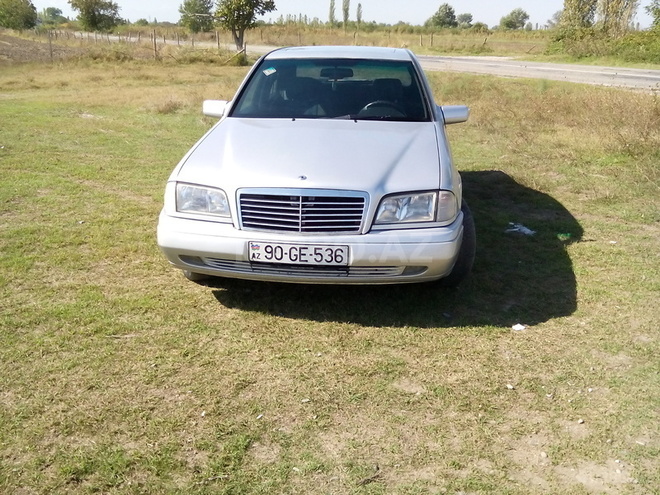 Mercedes C 180 1997, 318,861 km - 1.8 l - Xudat