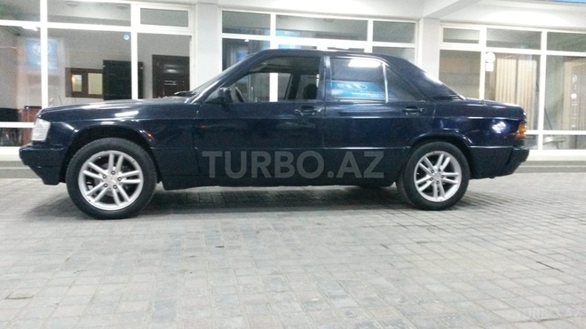 Mercedes 190 1991, 33,000 km - 2.0 l - Bakı
