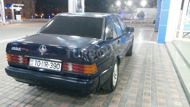 Mercedes 190 1991, 33,000 km - 2.0 l - Bakı
