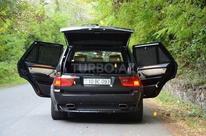 BMW X5 2005, 186,000 km - 4.8 l - Qax