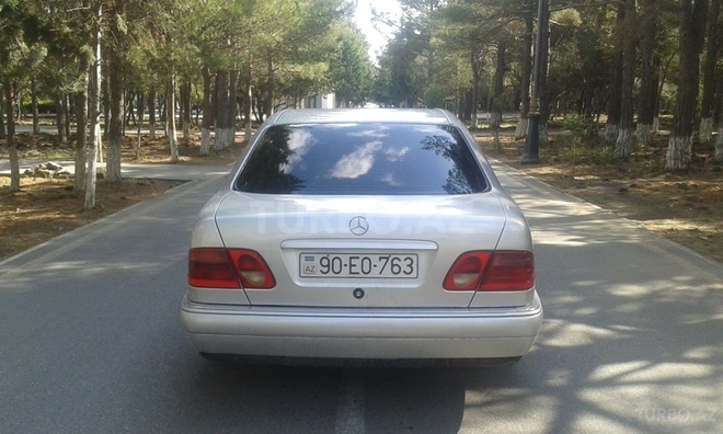 Mercedes  1997, 250,000 km - 2.2 l - Sumqayıt