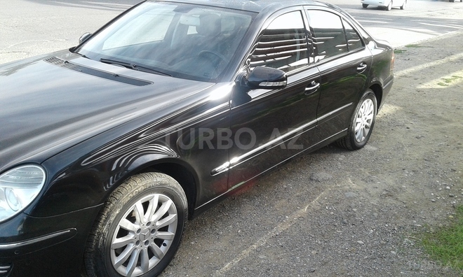 Mercedes E 320 2007, 220,000 km - 3.2 l - Bakı