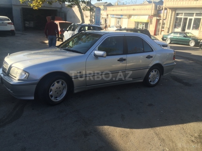 Mercedes C 240 1998, 242,000 km - 2.4 l - Bakı