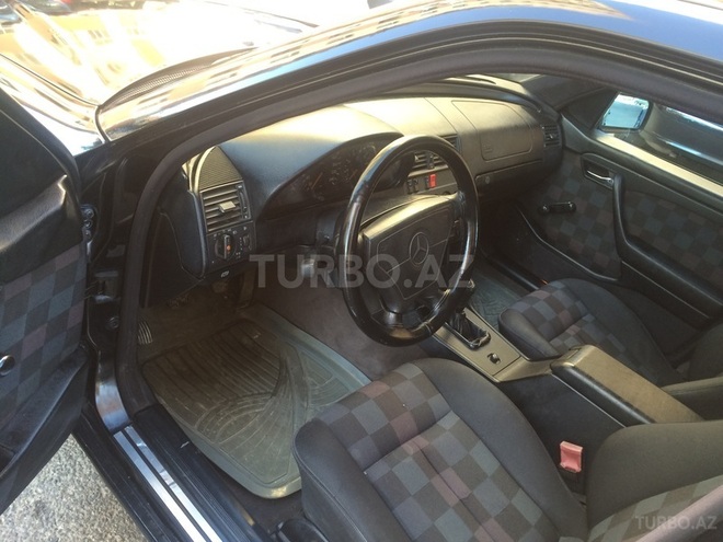 Mercedes C 180 1994, 2,466,841 km - 1.8 л - Bakı