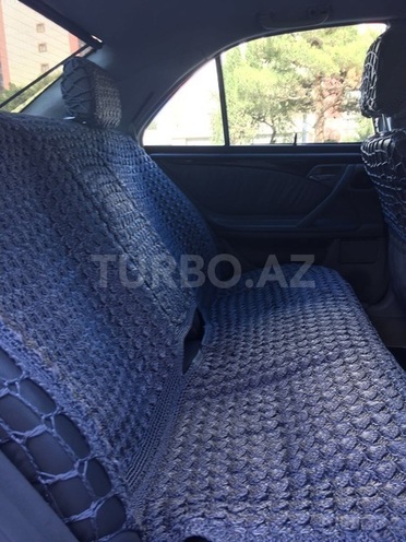 Mercedes E 220 2000, 220,041 km - 2.2 л - Sumqayıt