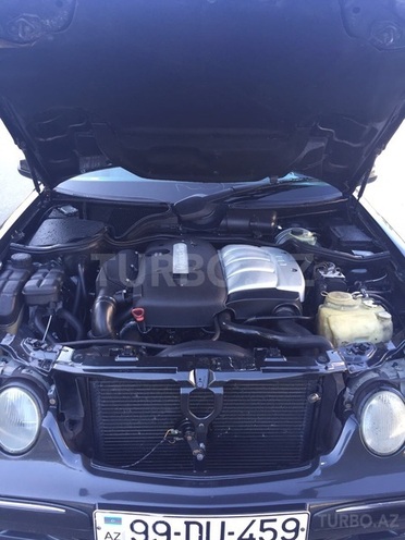 Mercedes E 220 2000, 220,041 km - 2.2 л - Sumqayıt