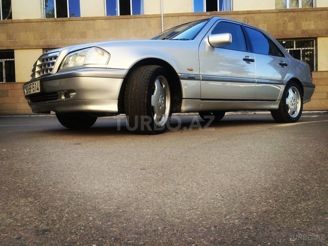 Mercedes C 180 1998, 120,000 km - 1.8 l - Bakı