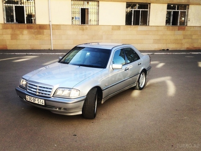 Mercedes C 180 1998, 120,000 km - 1.8 l - Bakı