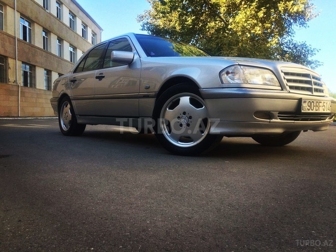 Mercedes C 180 1998, 120,000 km - 1.8 l - Bakı