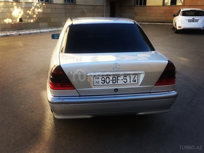Mercedes C 180 1998, 120,000 km - 1.8 l - Bakı