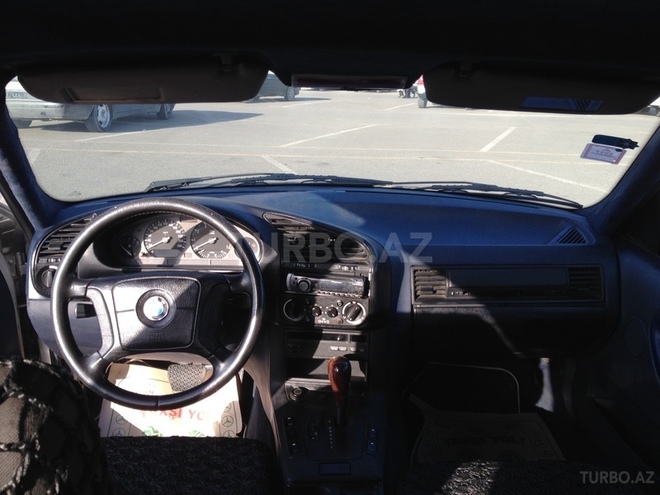 BMW 320 1992, 345,849 km - 3.2 l - Bakı