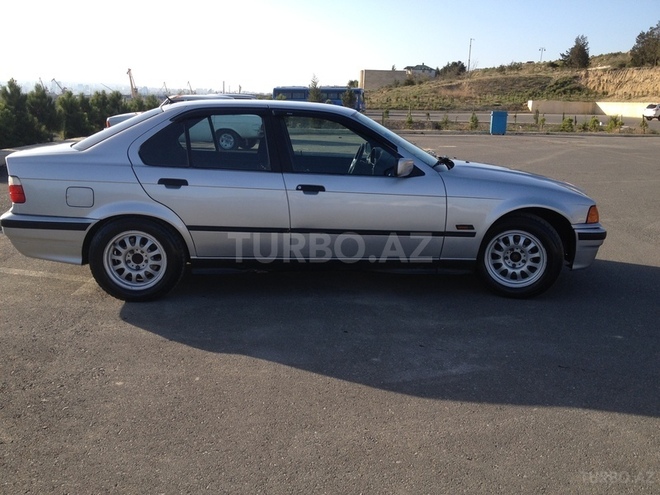 BMW 320 1992, 345,849 km - 3.2 l - Bakı