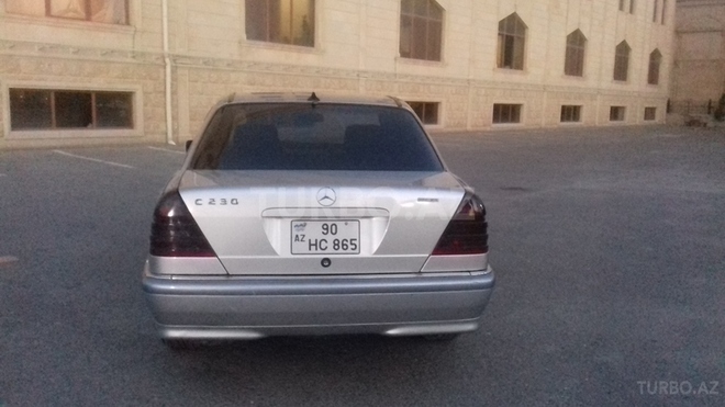 Mercedes C 230 1999, 242,100 km - 2.3 l - Bakı