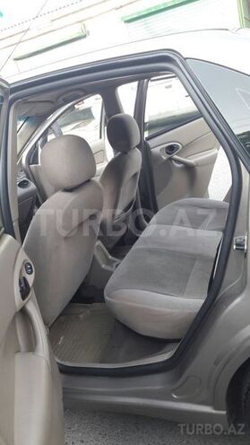 Ford Focus 2003, 136,000 km - 2.0 л - Bakı