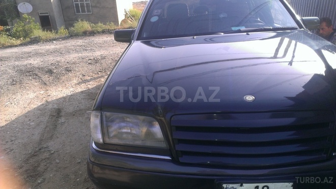 Mercedes C 220 1996, 334,000 km - 0.2 l - Bakı