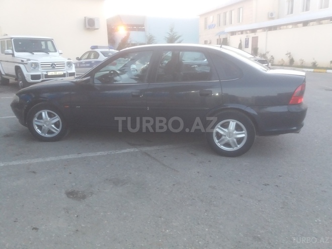 Opel Vectra 1998, 333,333 km - 2.0 l - Sumqayıt