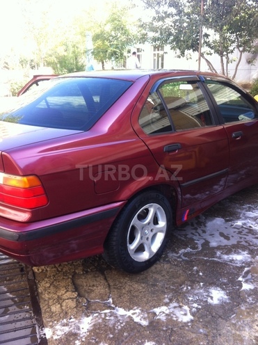 BMW 320 1993, 470,000 km - 2.0 л - Sumqayıt