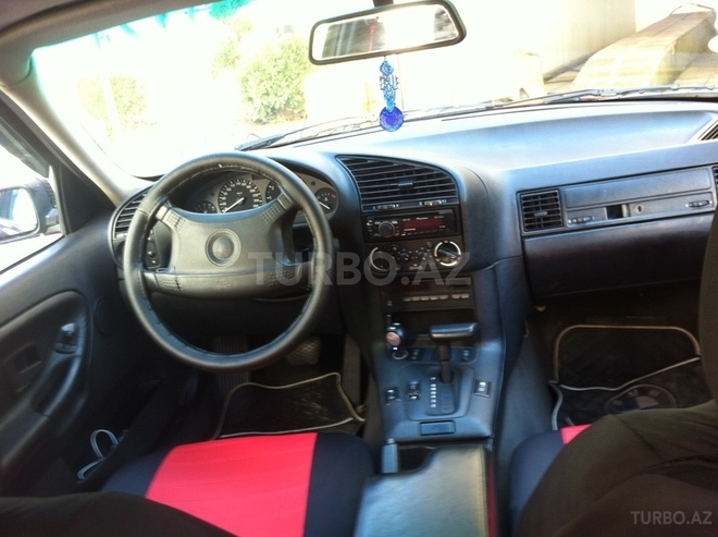 BMW 320 1993, 470,000 km - 2.0 л - Sumqayıt