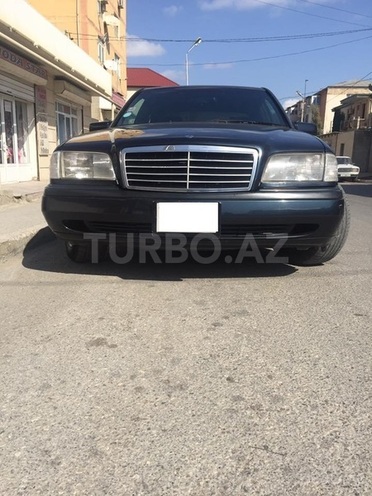 Mercedes C 200 1996, 299,000 km - 2.0 л - Bakı