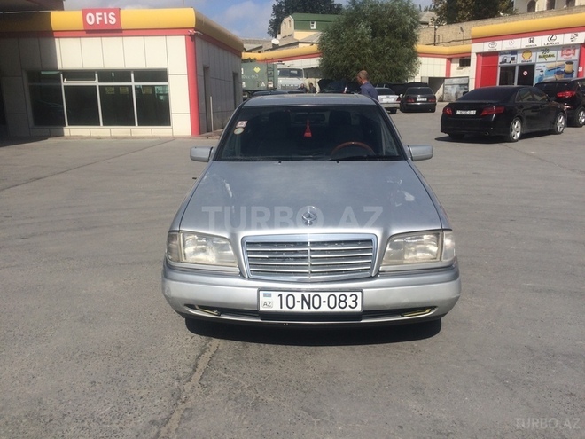 Mercedes C 180 1995, 230,000 km - 1.8 l - Bakı