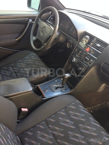 Mercedes C 180 1997, 306,578 km - 1.8 л - Bakı