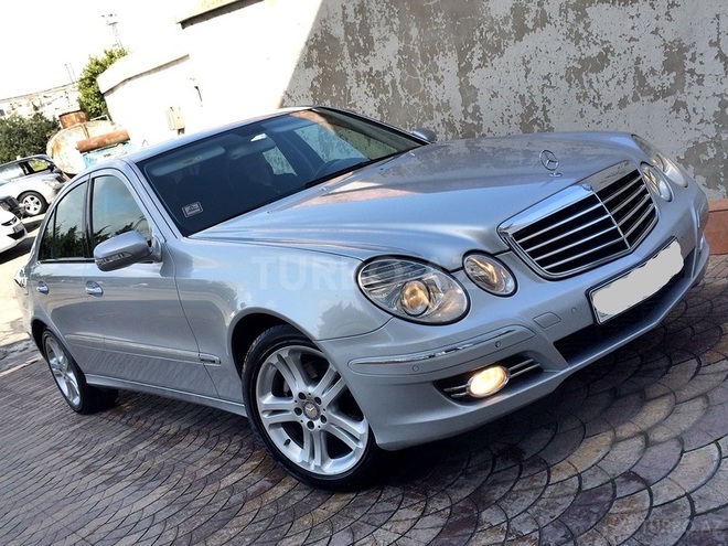 Mercedes E 220 2008, 198,400 km - 2.2 l - Bakı