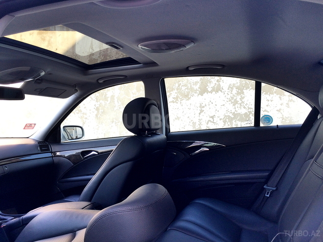 Mercedes E 220 2008, 198,400 km - 2.2 l - Bakı