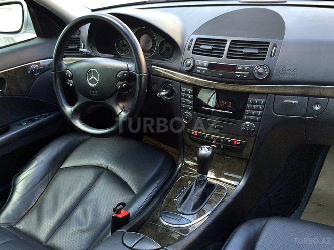 Mercedes E 220 2008, 198,400 km - 2.2 l - Bakı