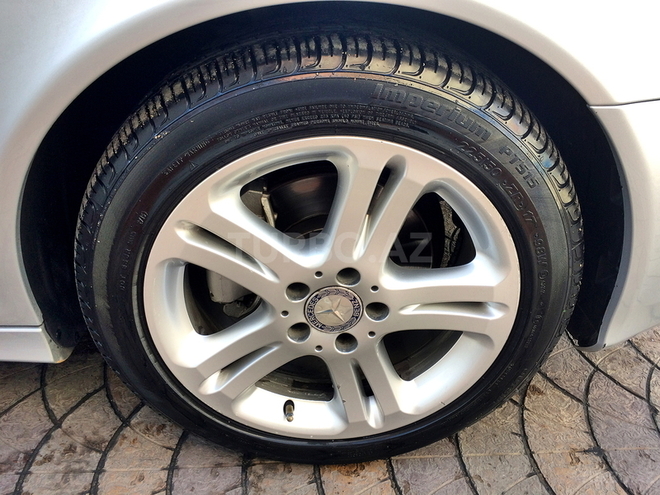 Mercedes E 220 2008, 198,400 km - 2.2 l - Bakı