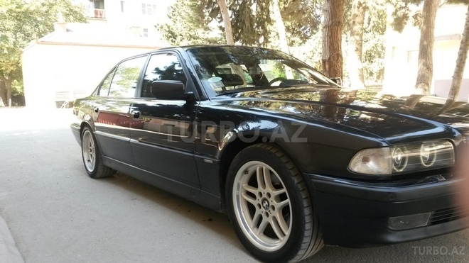 BMW 740 1998, 196,000 km - 4.4 l - Bakı