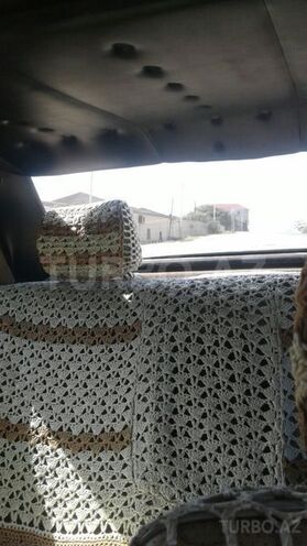 Mercedes E 250 1995, 420,000 km - 2.5 л - Bakı