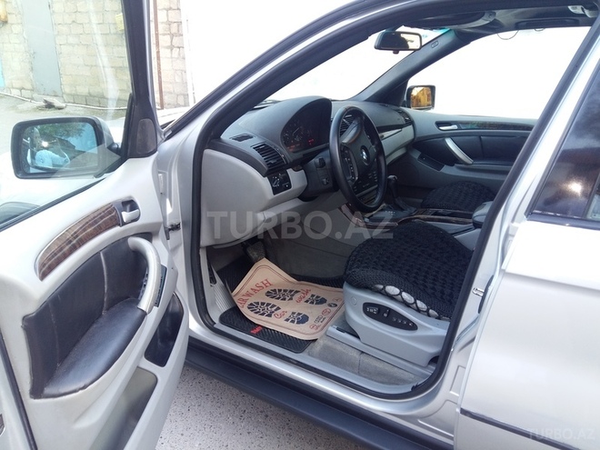 BMW X5 2001, 285,700 km - 4.4 л - Bakı