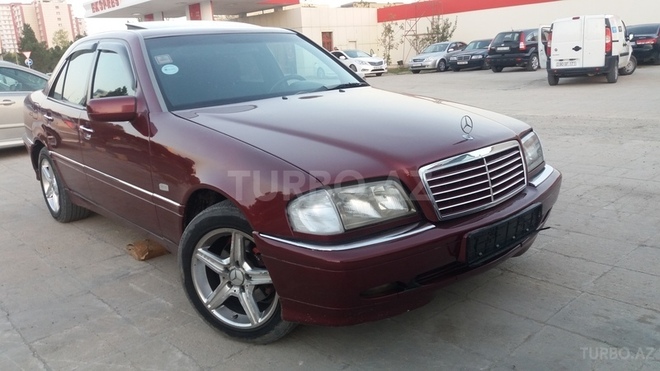 Mercedes C 240 1999, 247,000 km - 2.4 l - Bakı