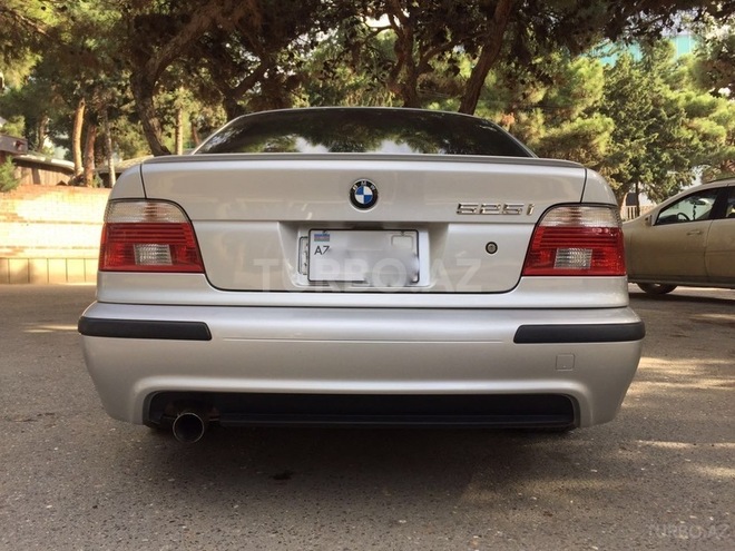 BMW 525 2000, 96,000 km - 2.5 l - Bakı
