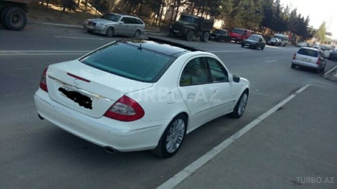 Mercedes E 350 2008, 111,000 km - 0.4 l - Bakı