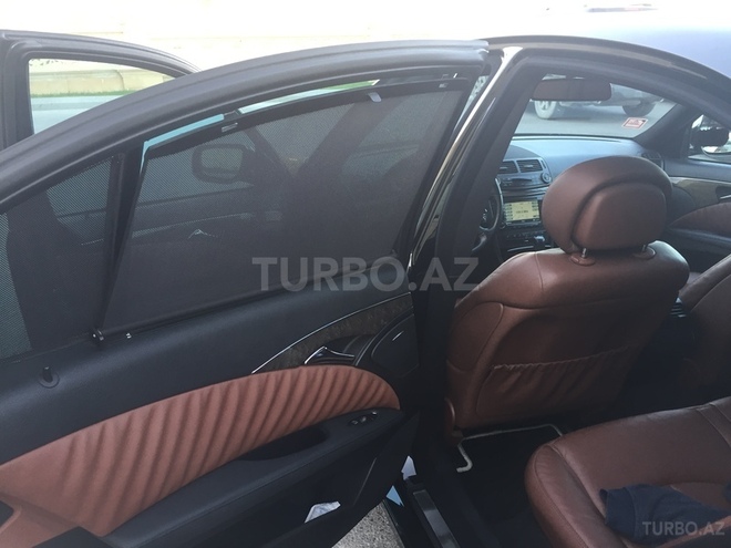 Mercedes E 220 2008, 222,000 km - 2.2 l - Bakı