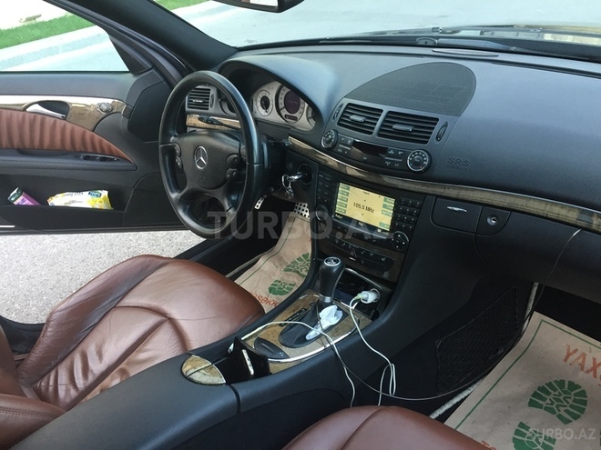 Mercedes E 220 2008, 222,000 km - 2.2 l - Bakı