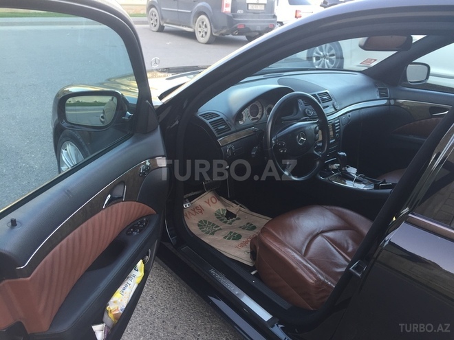 Mercedes E 220 2008, 222,000 km - 2.2 l - Bakı