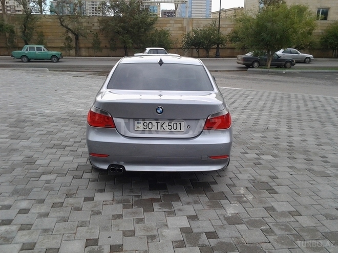 BMW 525 2006, 180,000 km - 2.5 l - Bakı