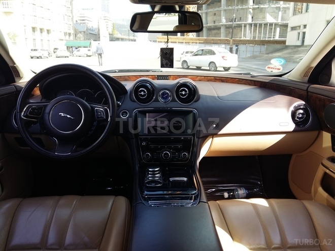 Jaguar  2011, 78,000 km - 3.0 л - Bakı