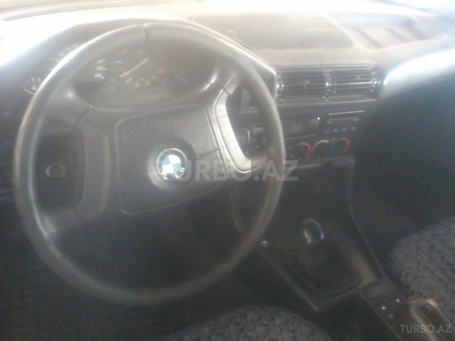 BMW 518 1994, 220,000 km - 1.8 l - Bakı