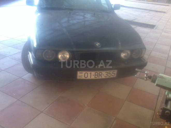 BMW 518 1994, 220,000 km - 1.8 l - Bakı