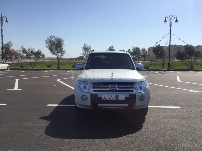 Mitsubishi Pajero 2011, 73,000 km - 3.5 l - Sumqayıt