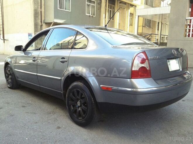 Volkswagen Passat 2003, 133,800 km - 1.8 l - Bakı