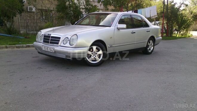 Mercedes E 230 1996, 370,000 km - 2.3 l - Bakı